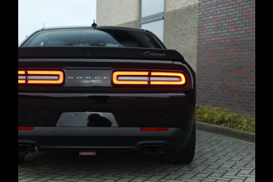 Dodge Challenger SRT Hellcat Redeye Black Ghost | 1/300 - 1e eig. - Org. EU
