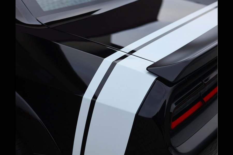 Dodge Challenger SRT Hellcat Redeye Black Ghost | 1/300 - 1e eig. - Org. EU