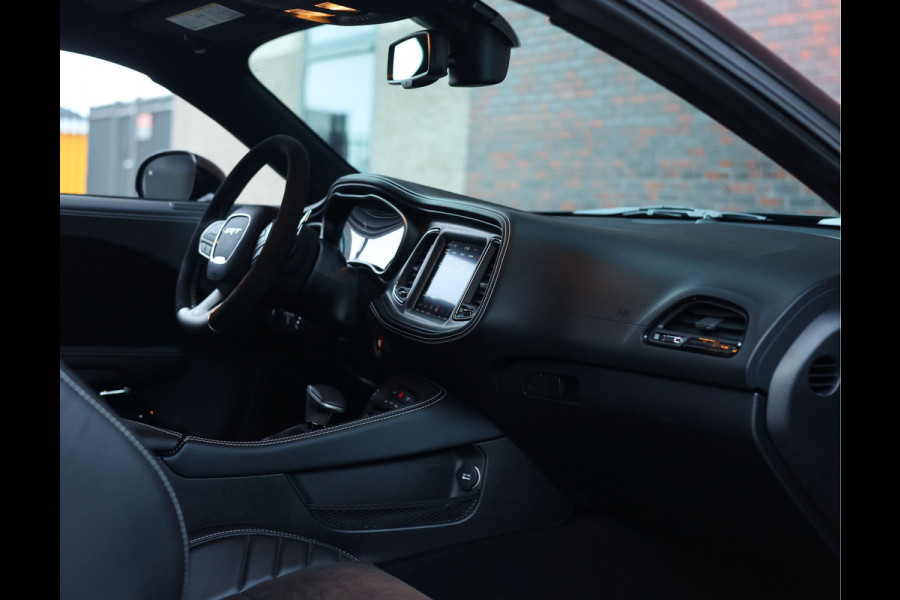 Dodge Challenger SRT Hellcat Redeye Black Ghost | 1/300 - 1e eig. - Org. EU