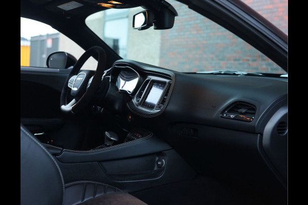 Dodge Challenger SRT Hellcat Redeye Black Ghost | 1/300 - 1e eig. - Org. EU