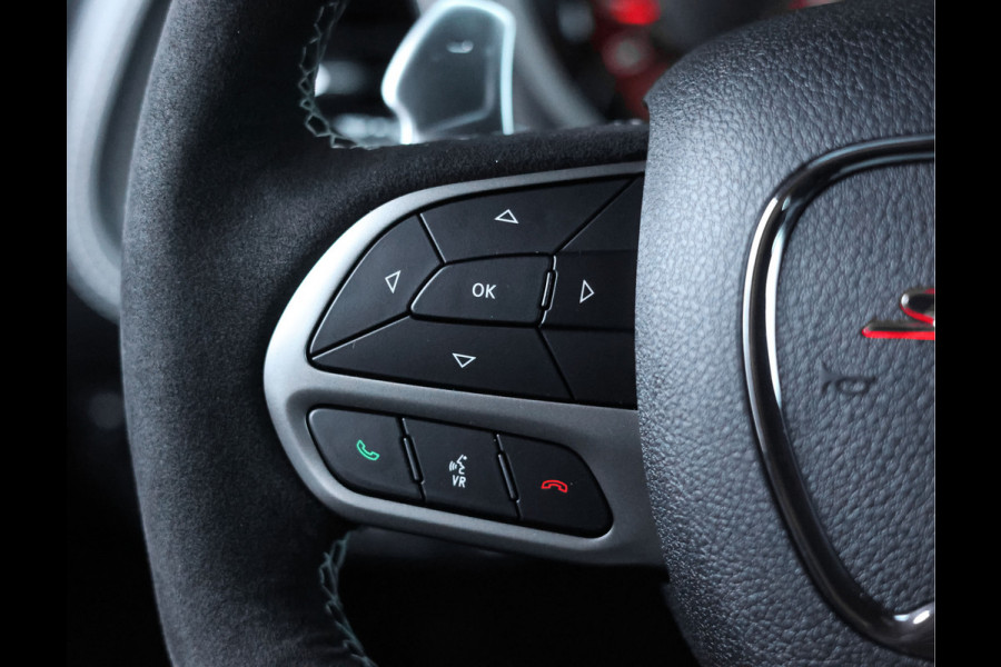 Dodge Challenger SRT Hellcat Redeye Black Ghost | 1/300 - 1e eig. - Org. EU