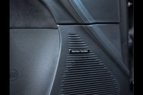 Dodge Challenger SRT Hellcat Redeye Black Ghost | 1/300 - 1e eig. - Org. EU