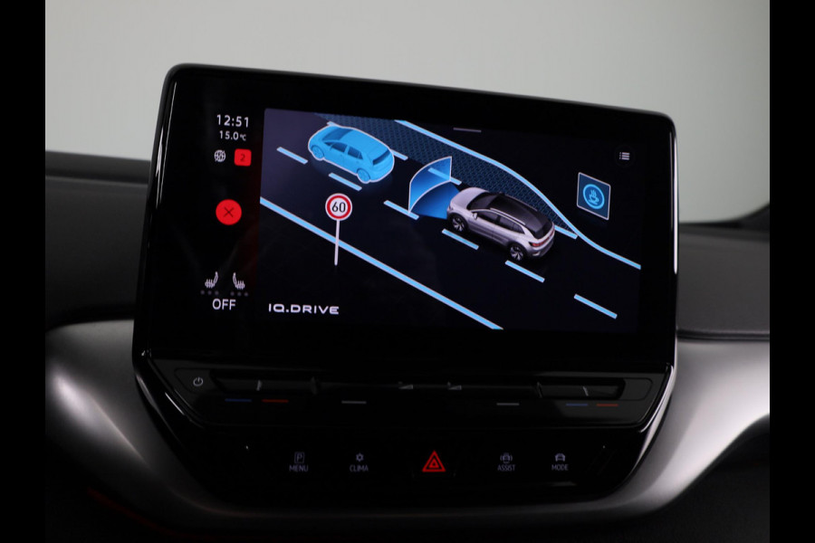 Volkswagen ID.4 Life 77 kWh 204 pk | Navigatie | Parkeersensoren | Adaptieve cruise control | LED koplampen | Stoelverwarming |