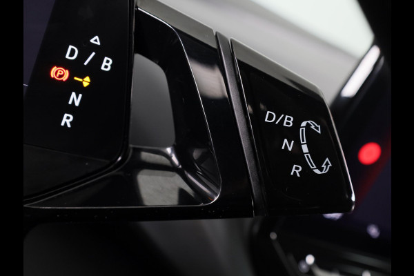 Volkswagen ID.4 Life 77 kWh 204 pk | Navigatie | Parkeersensoren | Adaptieve cruise control | LED koplampen | Stoelverwarming |