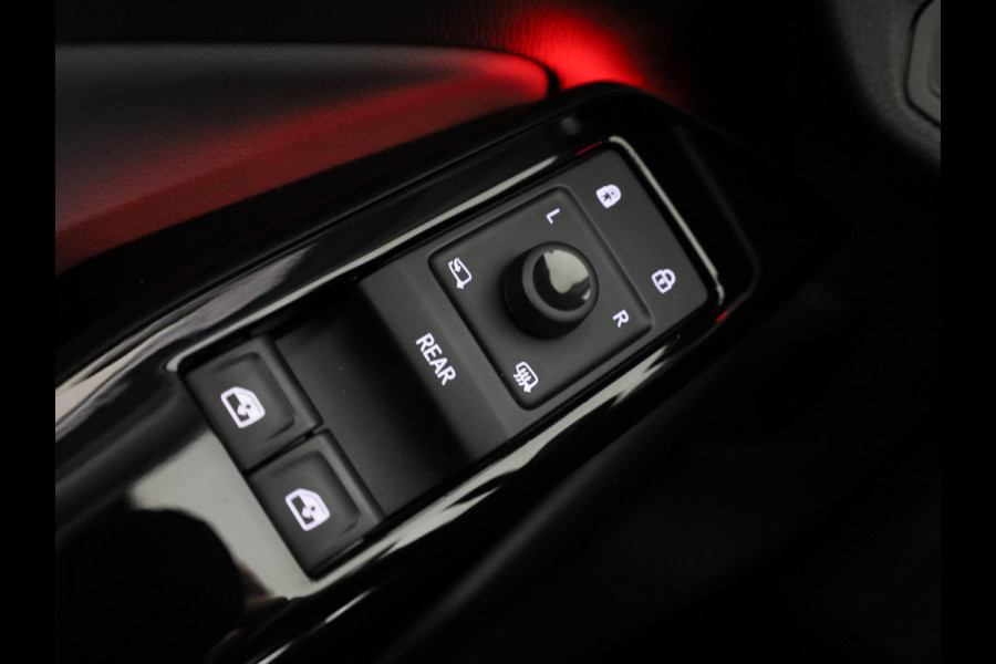 Volkswagen ID.4 Life 77 kWh 204 pk | Navigatie | Parkeersensoren | Adaptieve cruise control | LED koplampen | Stoelverwarming |