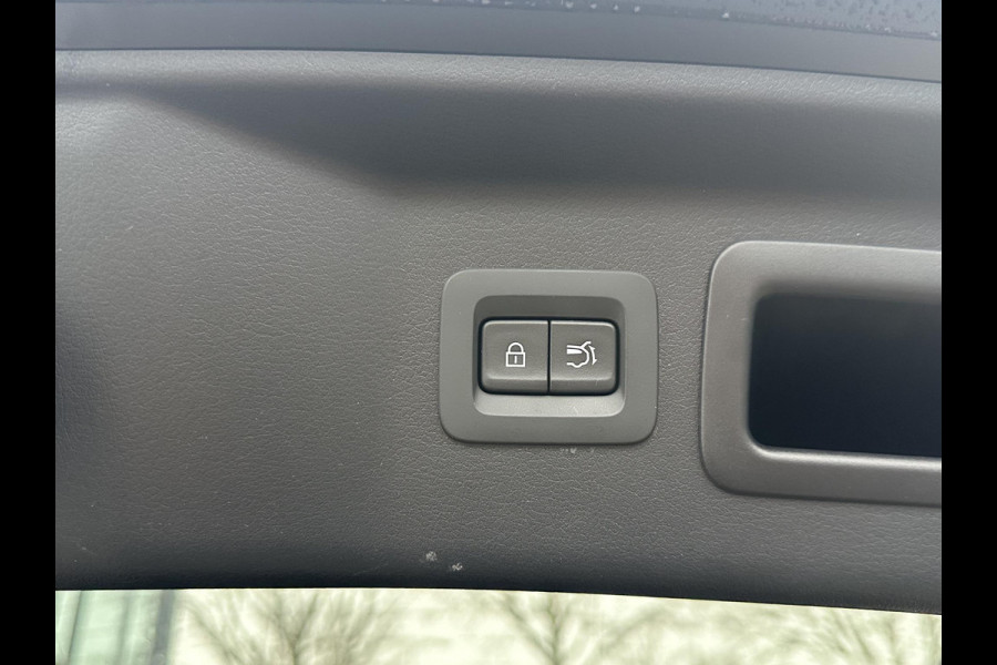 Mazda CX-80 2.5 e-SkyActiv PHEV Homura Plus VAN: €59.900,- VOOR: €55.877,- UW EINDEJAARSVOORDEEL: €4.023,- 3 FASE | MEGA VOL! | 7 PERSOONS | 6jr fabrieks garantie!