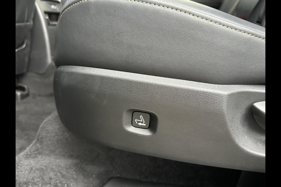 Mazda CX-80 2.5 e-SkyActiv PHEV Homura Plus VAN: €59.900,- VOOR: €55.877,- UW EINDEJAARSVOORDEEL: €4.023,- 3 FASE | MEGA VOL! | 7 PERSOONS | 6jr fabrieks garantie!