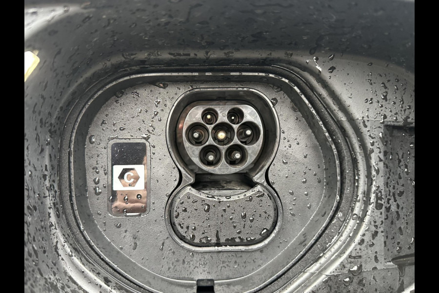 Mazda CX-80 2.5 e-SkyActiv PHEV Homura Plus VAN: €59.900,- VOOR: €55.877,- UW EINDEJAARSVOORDEEL: €4.023,- 3 FASE | MEGA VOL! | 7 PERSOONS | 6jr fabrieks garantie!