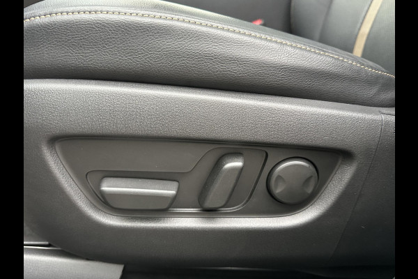 Mazda CX-80 2.5 e-SkyActiv PHEV Homura Plus VAN: €59.900,- VOOR: €55.877,- UW EINDEJAARSVOORDEEL: €4.023,- 3 FASE | MEGA VOL! | 7 PERSOONS | 6jr fabrieks garantie!