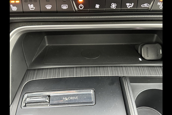 Mazda CX-80 2.5 e-SkyActiv PHEV Homura Plus VAN: €59.900,- VOOR: €55.877,- UW EINDEJAARSVOORDEEL: €4.023,- 3 FASE | MEGA VOL! | 7 PERSOONS | 6jr fabrieks garantie!