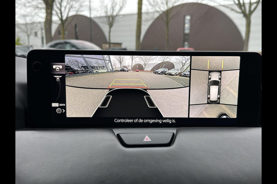 Mazda CX-80 2.5 e-SkyActiv PHEV Homura Plus VAN: €59.900,- VOOR: €55.877,- UW EINDEJAARSVOORDEEL: €4.023,- 3 FASE | MEGA VOL! | 7 PERSOONS | 6jr fabrieks garantie!