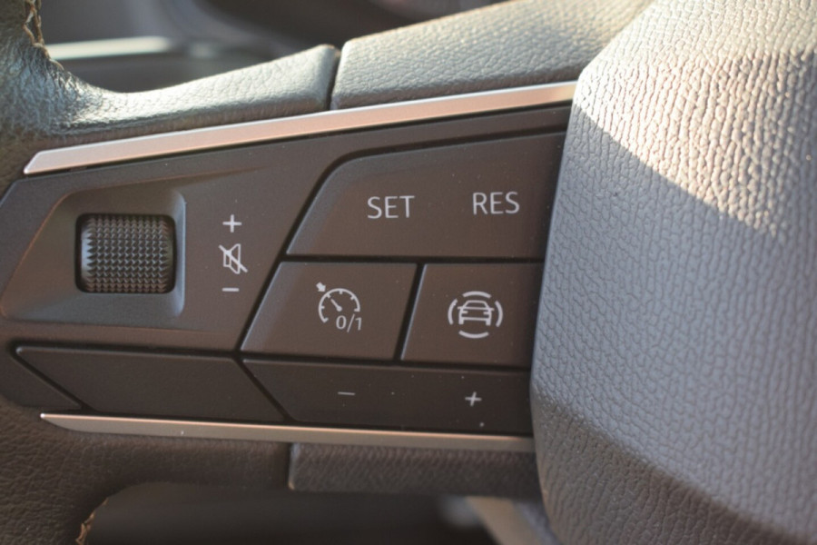 Seat Arona 1.0 TSI Style Business 110 PK AUTOMAAT | NAVI | CARPLAY | CLIMA