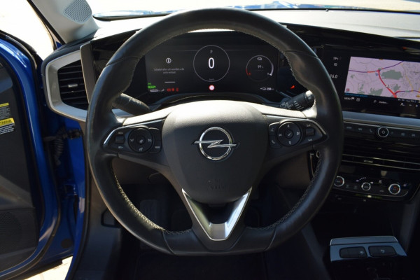 Opel Mokka-e Elegance 50-kWh 11kw bl. 3 FASE | NAVI | CAMERA | STUUR- STOELVERWARMING