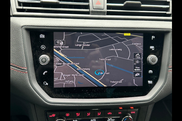 Seat Ibiza 1.0 TSI FR Business Intense Pano/dak Beats/Audio Achteruitrijcamera Trekhaak Origineel NL