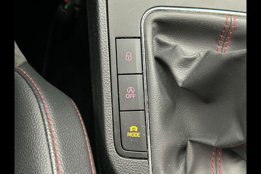 Seat Ibiza 1.0 TSI FR Business Intense Pano/dak Beats/Audio Achteruitrijcamera Trekhaak Origineel NL