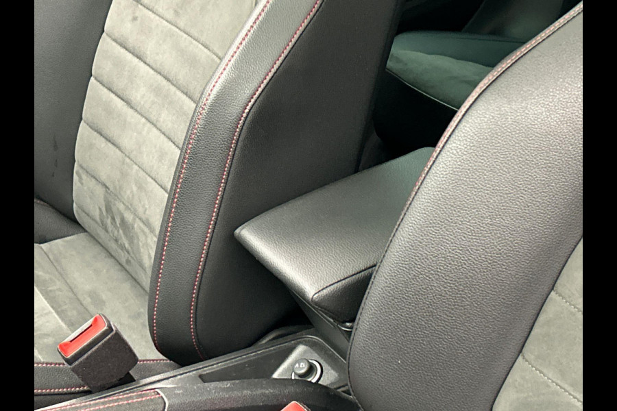 Seat Ibiza 1.0 TSI FR Business Intense Pano/dak Beats/Audio Achteruitrijcamera Trekhaak Origineel NL