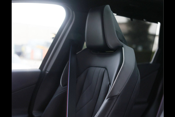 BMW X3 30e xDrive | M Sport Pro - Trekhaak - H/K - Pano