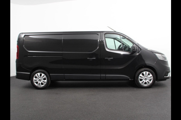 Renault Trafic 2.0 T30 L2H1 Advance Navigatie Airco Lichtmetalen velgen Betimmering Trekhaak Camera Parkeersensoren