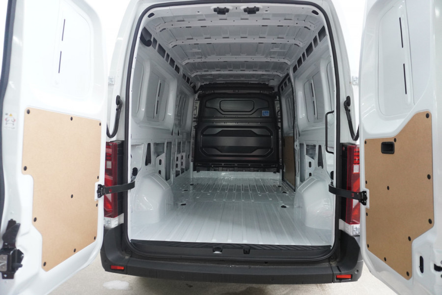 Renault Master T35 2.0 dCi 150PK L3H2 nr. V103 | Airco | Cruise | Camera |Navi