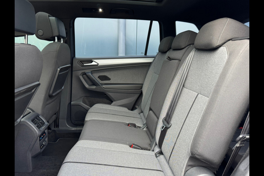 Seat Tarraco 1.5 TSI Style 7 persoons * Panorama * Trekhaak * Virtual Cockpit *