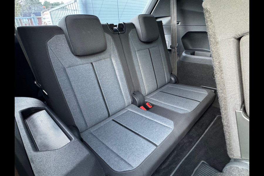 Seat Tarraco 1.5 TSI Style 7 persoons * Panorama * Trekhaak * Virtual Cockpit *