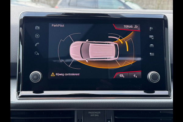 Seat Tarraco 1.5 TSI Style 7 persoons * Panorama * Trekhaak * Virtual Cockpit *