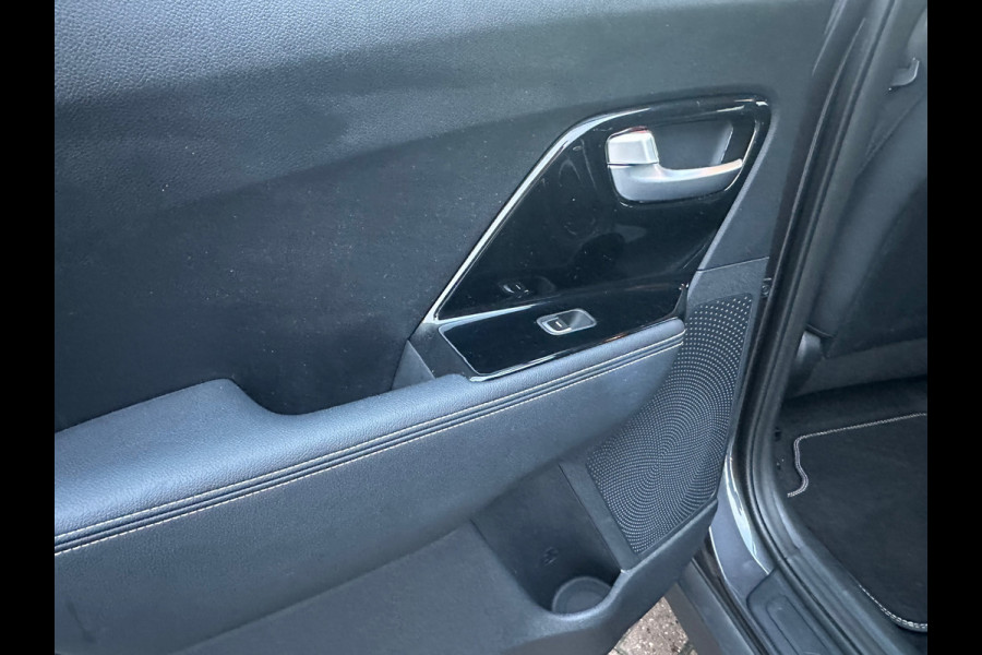 Kia e-Niro DynamicLine 64 kWh Camera|Navi|Stoelverw.