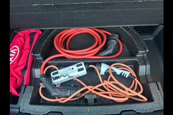 Kia e-Niro DynamicLine 64 kWh Camera|Navi|Stoelverw.