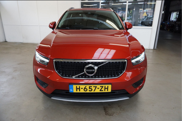 Volvo XC40 2.0 D3 Momentum Automaat Leder Parking-climate