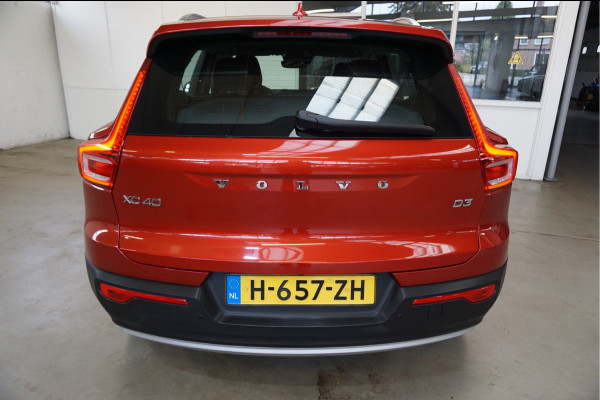 Volvo XC40 2.0 D3 Momentum Automaat Leder Parking-climate