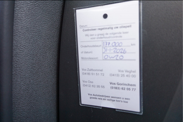 Volvo XC40 2.0 D3 Momentum Automaat Leder Parking-climate