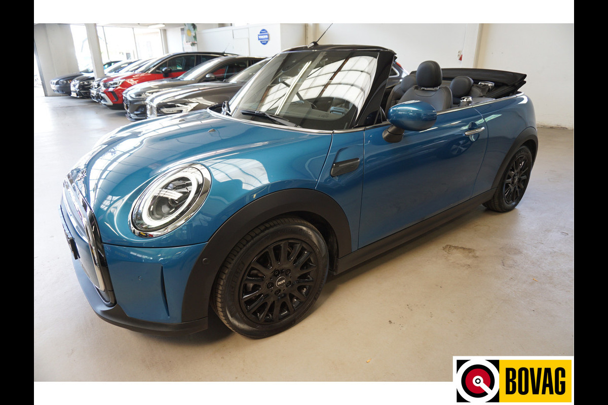MINI Cabrio 1.5 Cooper Maximized Navi Stoelverw. Camera DAB Blis Incl. afleverbeurt en 12 Bovag garantie