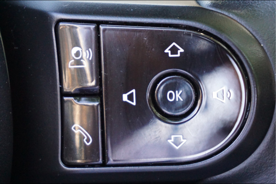 MINI Cabrio 1.5 Cooper Maximized Navi Stoelverw. Camera DAB Blis Incl. afleverbeurt en 12 Bovag garantie