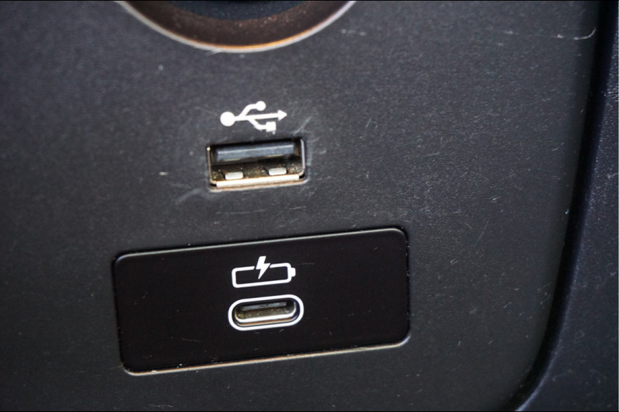 MINI Cabrio 1.5 Cooper Maximized Navi Stoelverw. Camera DAB Blis Incl. afleverbeurt en 12 Bovag garantie