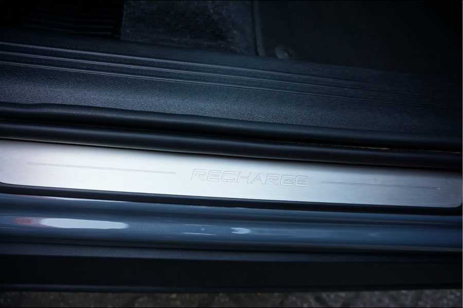 Volvo XC40 1.5 T4 Recharge Inscription Camera DAB Alarm Adaptieve Cruisecontrol