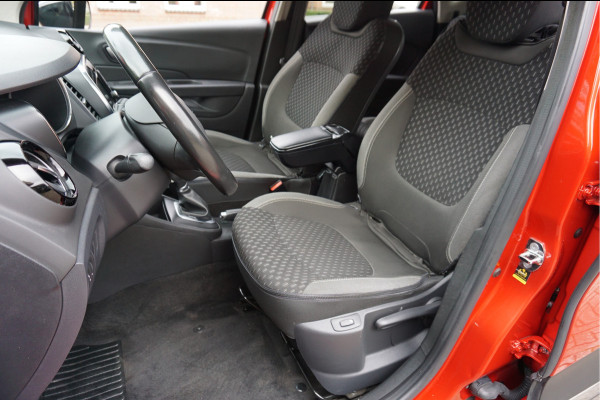 Renault Captur 1.3 TCe Intens Trekhaak Stoelverw. 150Pk