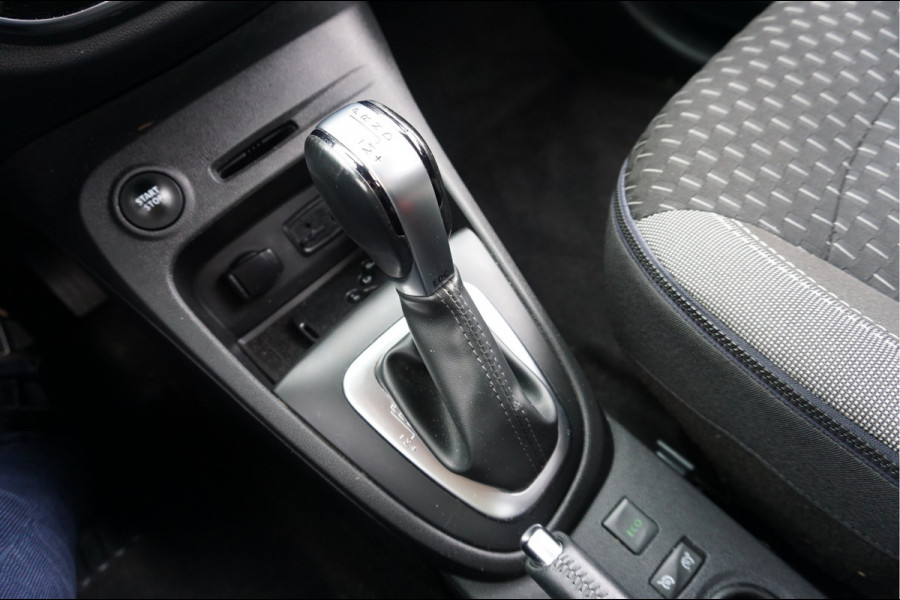 Renault Captur 1.3 TCe Intens Trekhaak Stoelverw. 150Pk