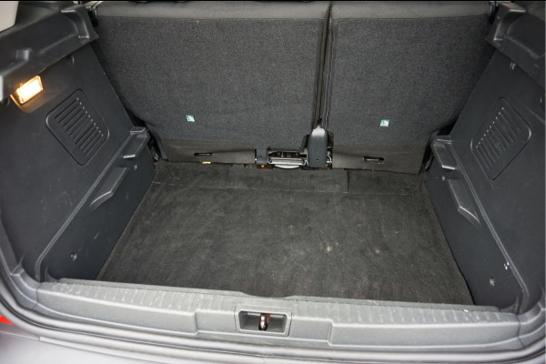 Renault Captur 1.3 TCe Intens Trekhaak Stoelverw. 150Pk