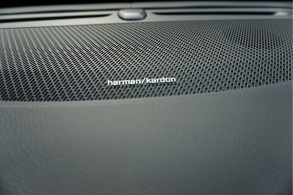 Volvo XC90 2.0 T8 Recharge AWD Ultimate Dark Luchtvering Trekhaak Incl. afleverbeurt en 12 Bovag garantie