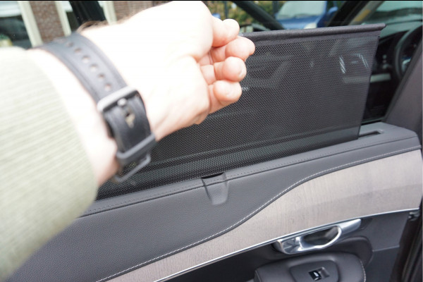 Volvo XC90 2.0 T8 Recharge AWD Ultimate Dark Luchtvering Trekhaak Incl. afleverbeurt en 12 Bovag garantie