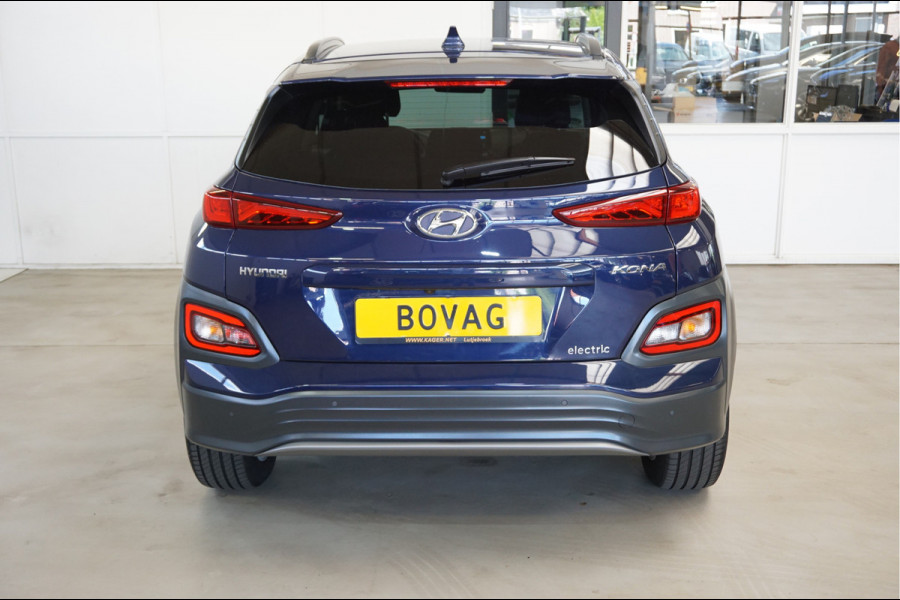 Hyundai Kona EV Style 64 kWh Navigatie, Camera, Stoel en Stuur verwarming.