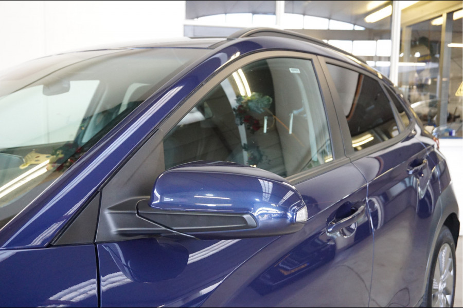 Hyundai Kona EV Style 64 kWh Navigatie, Camera, Stoel en Stuur verwarming.
