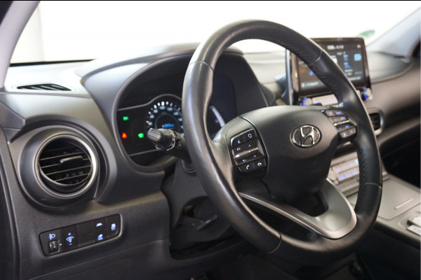 Hyundai Kona EV Style 64 kWh Navigatie, Camera, Stoel en Stuur verwarming.