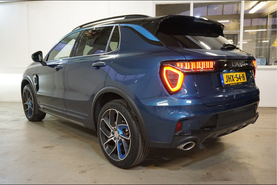 Lynk & Co 01 1.5 Pilot Assist and Adaptive Cruise Control 261Pk