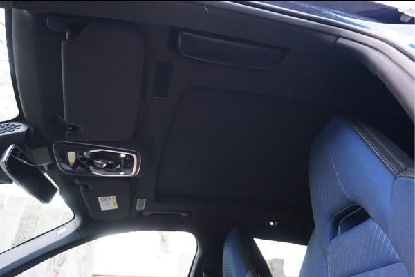 Lynk & Co 01 1.5 Pilot Assist and Adaptive Cruise Control 261Pk