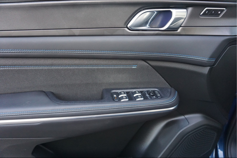 Lynk & Co 01 1.5 Pilot Assist and Adaptive Cruise Control 261Pk