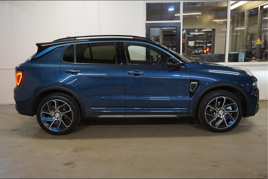 Lynk & Co 01 1.5 Pilot Assist and Adaptive Cruise Control 261Pk