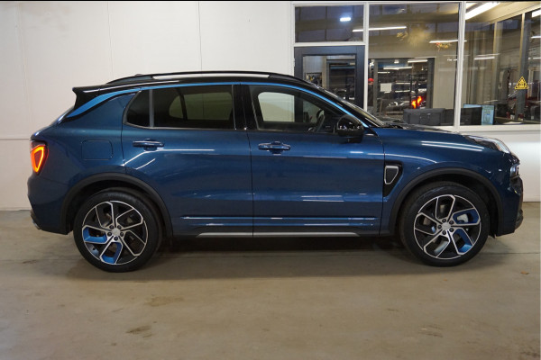 Lynk & Co 01 1.5 Pilot Assist and Adaptive Cruise Control 261Pk