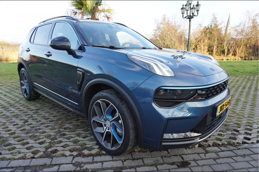 Lynk & Co 01 1.5 Pilot Assist and Adaptive Cruise Control 261Pk