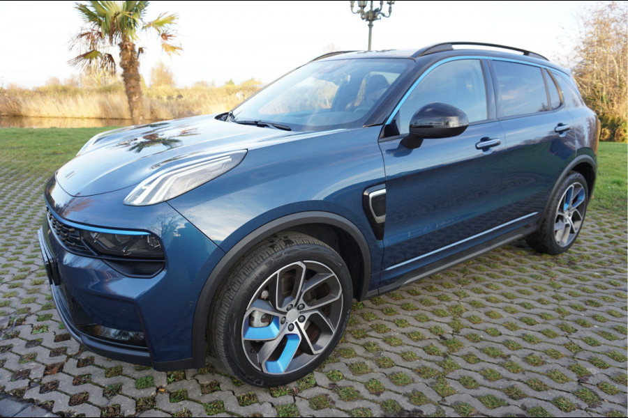 Lynk & Co 01 1.5 Pilot Assist and Adaptive Cruise Control 261Pk